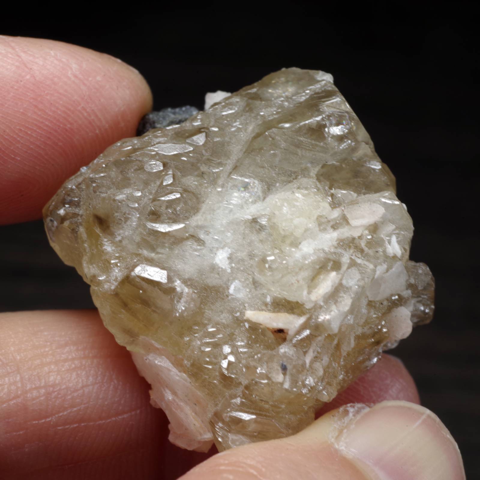 セルサイト 白鉛鉱 モロッコ産 CERUSSITE Morocco 原石 写真現物 動画