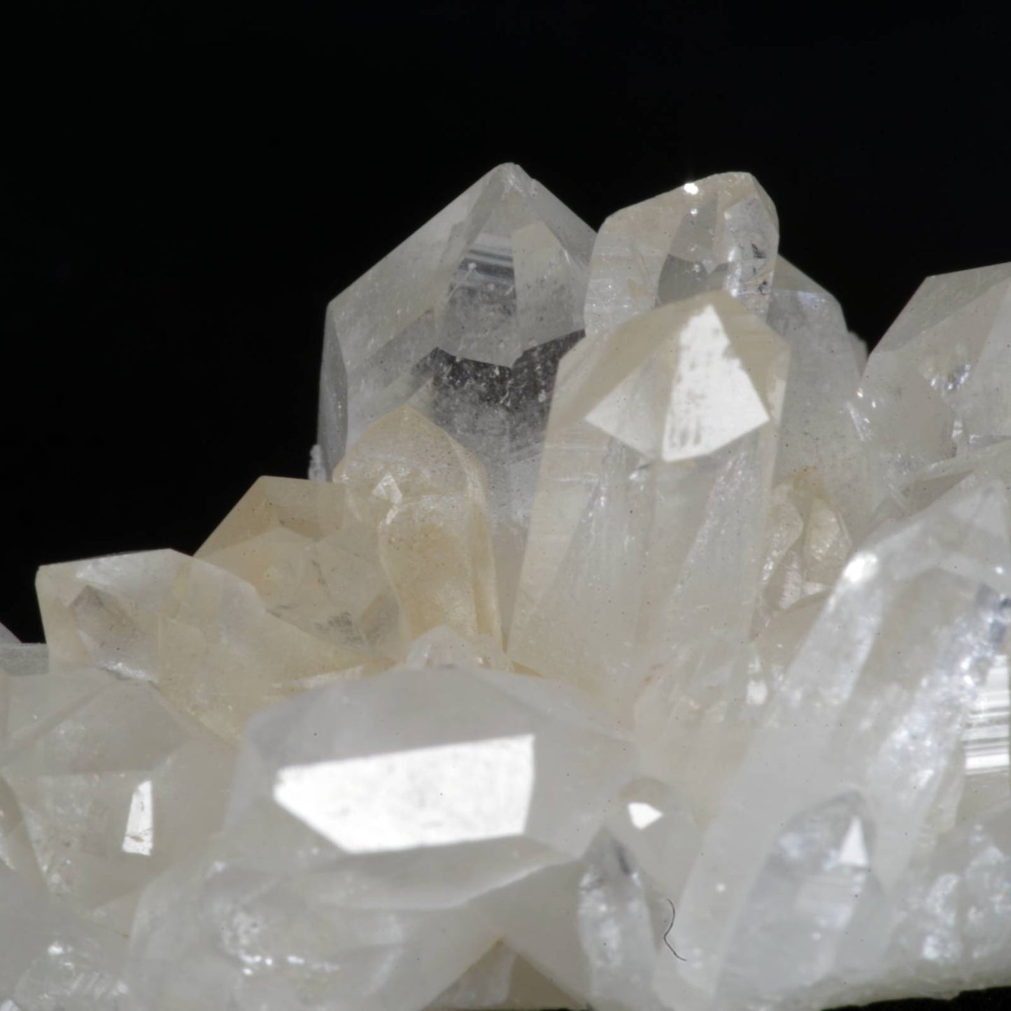 インドクル産 水晶 クラスター  Kullu India Quartz 原石 写真現物 動画あり