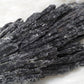 カイヤナイト 藍晶石 黒 ブラジル産2 Black Kyanite Brazil 原石 写真現物 動画あり