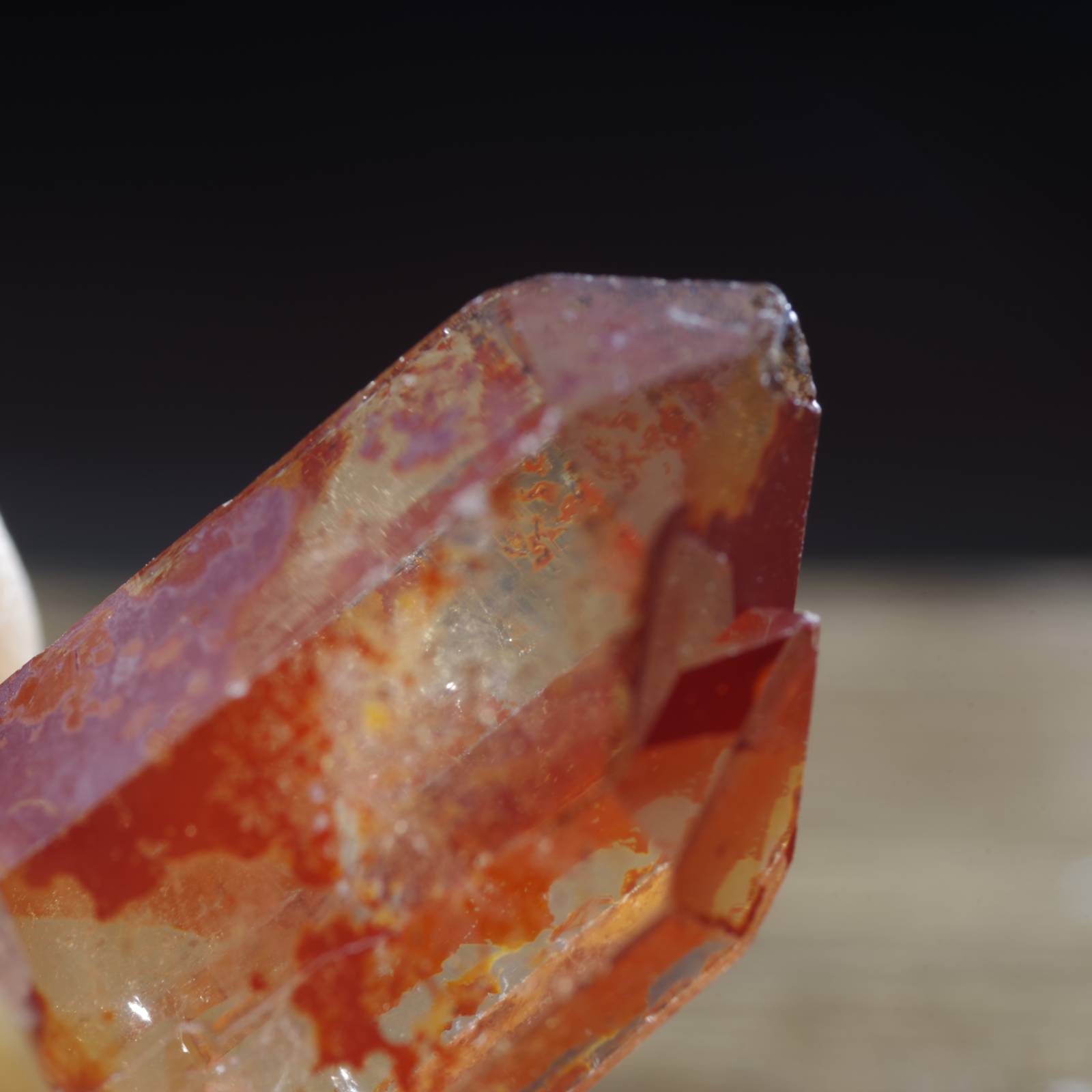 タンジェリンクォーツ ブラジル産3 Tangerine Quartz Brazil 原石 写真