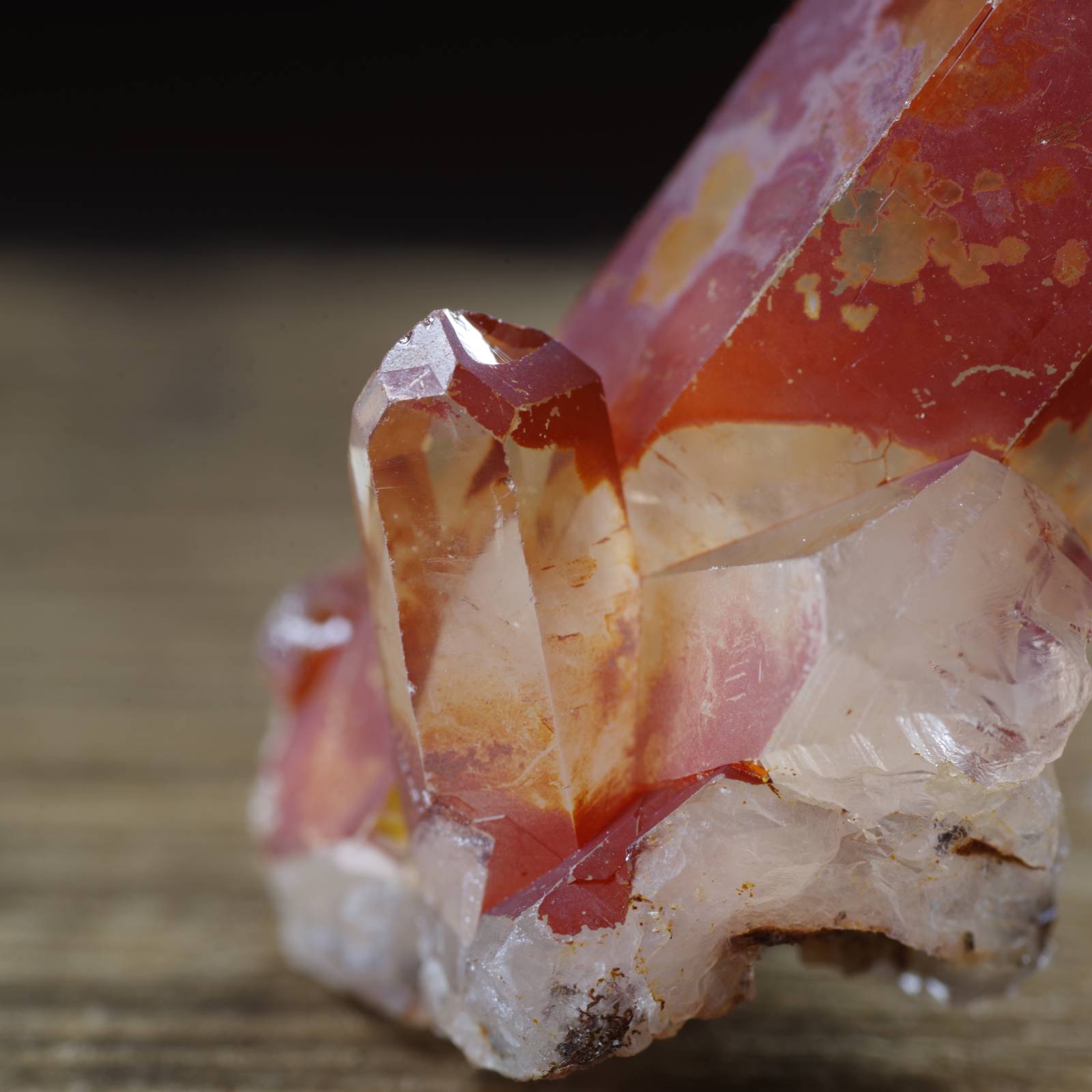 タンジェリンクォーツ ブラジル産3 Tangerine Quartz Brazil 原石 写真 