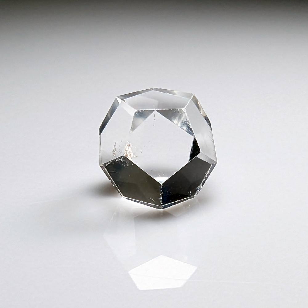 水晶 幾何学プラトン立体5個 マカバスター スフィア28mm セット 写真現物